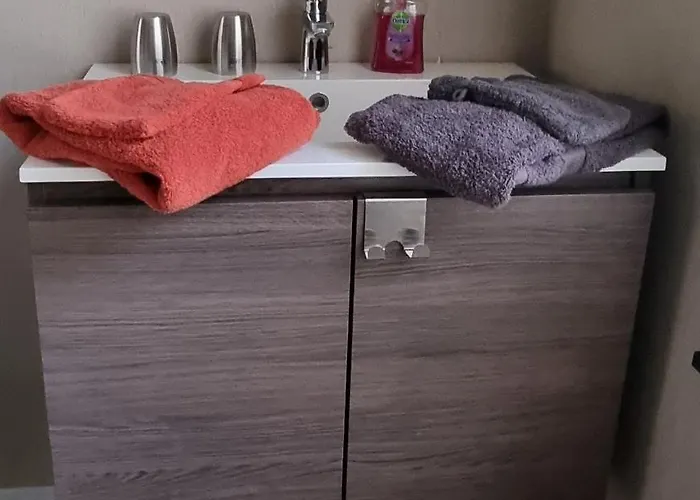 Be Happy At Apartment *