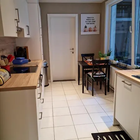 Be Happy At Apartamento